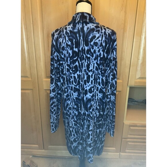 DG2 Diane Gilman 1X Turtleneck Blue Leopard Print Pullover Sweater Dress - Picture 4 of 12